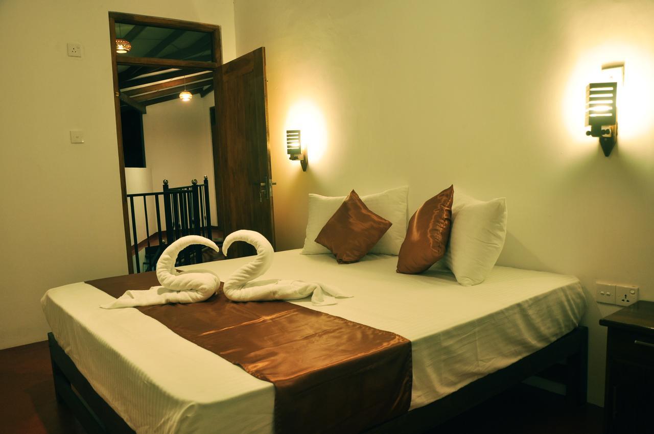 Coconut Garden House Hotel Udawalawe Exterior foto